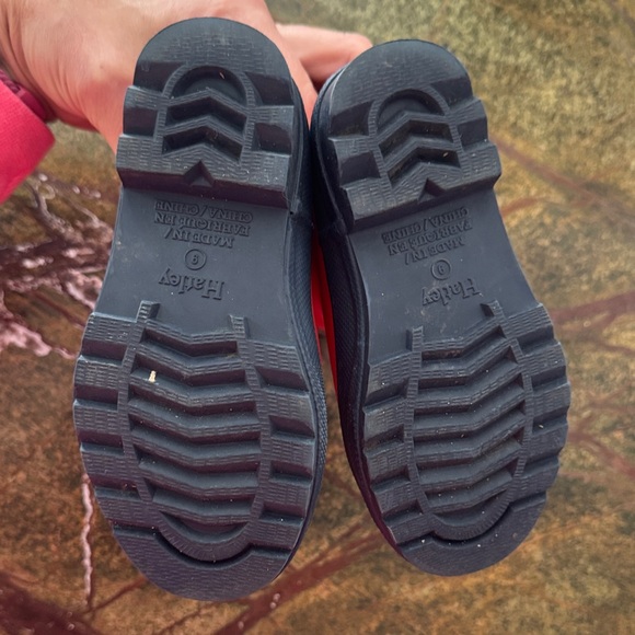 Hatley Kids Bright Red Rain Boots - Picture 3 of 4